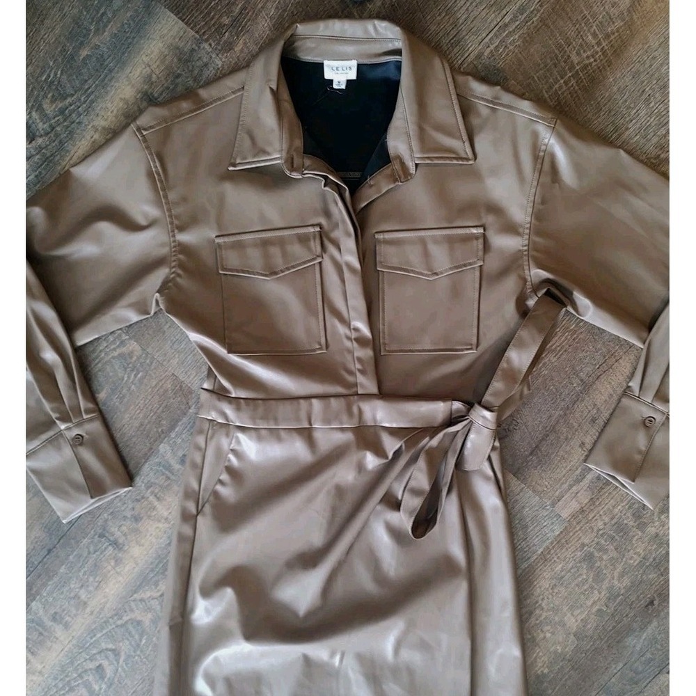 Le Lis Women's Faux Leather Tan Wrap Dress Size Medium NWT Belted Classic Party